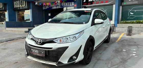 TOYOTA YARIS 1.5 16V FLEX X WAY MULTIDRIVE TOYOTA YARIS 1.5 16V FLEX X WAY MULTIDRIVE